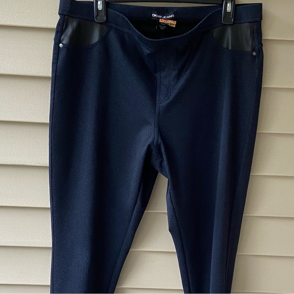 Nice Sz-XL DKNY Women’s Pull-On Dress Pants Faux Front Pockets & Real Back- VGU - Picture 8 of 16